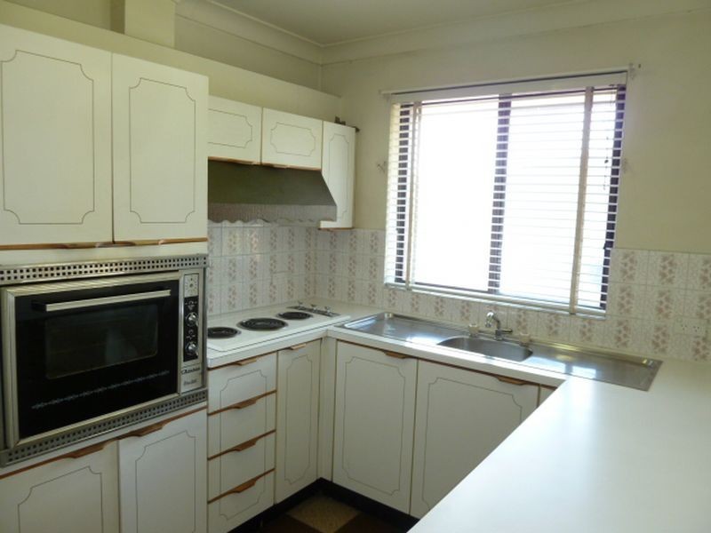 8/5-7 Oxford Street, Mortdale NSW 2223