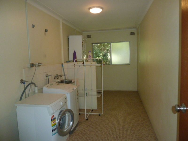 8/52 Station Street, Mortdale NSW 2223