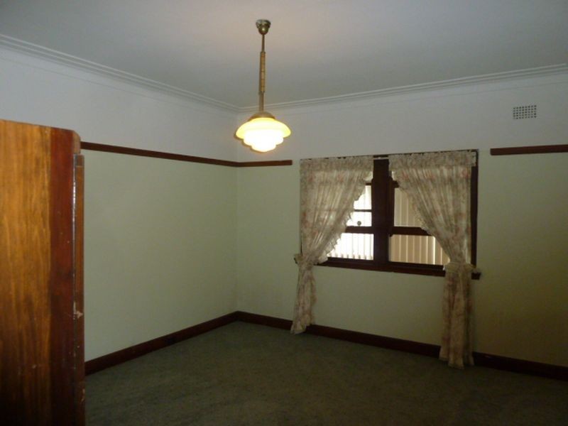 63 Morts Road, Mortdale NSW 2223