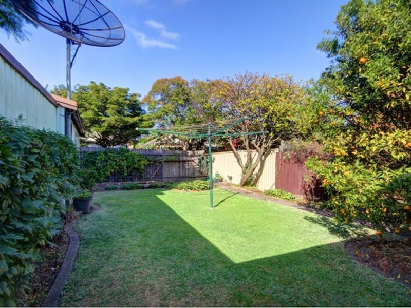 1 Crump Street, Mortdale NSW 2223