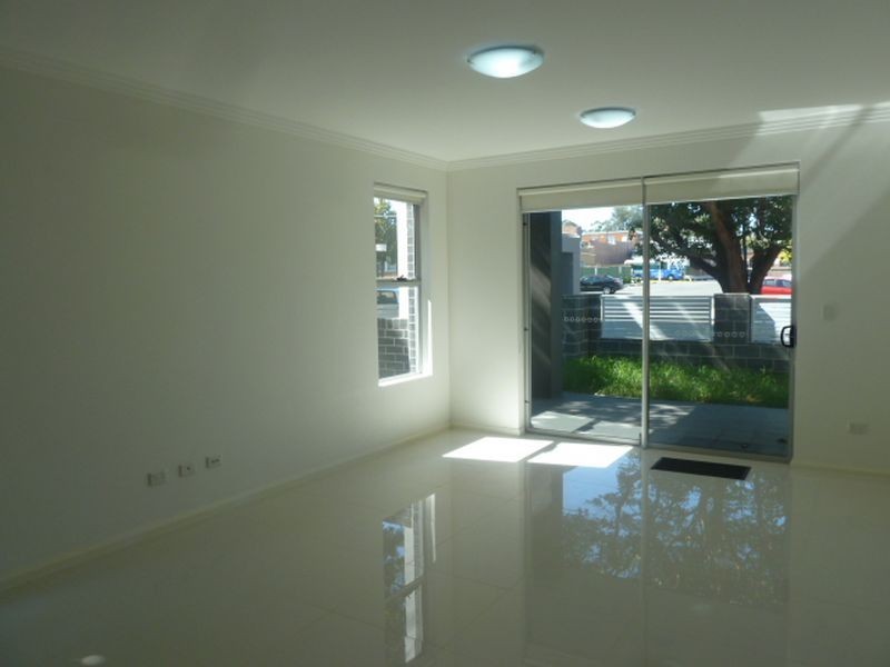 1/22B-24 Macquarie Place, Mortdale NSW 2223