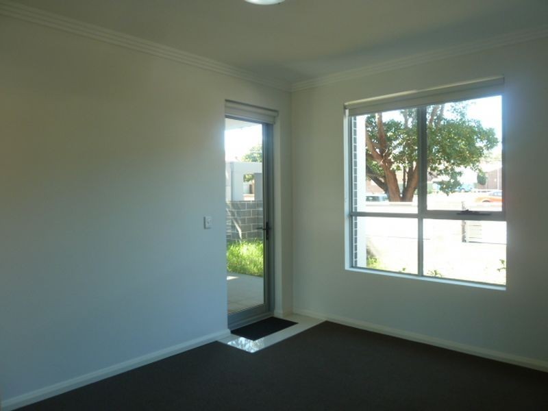 1/22B-24 Macquarie Place, Mortdale NSW 2223