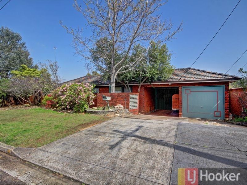 24 Cliff Avenue, Peakhurst Heights NSW 2210