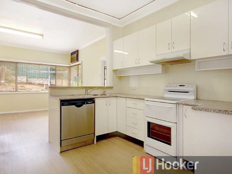 6 Roberts Avenue, Mortdale NSW 2223