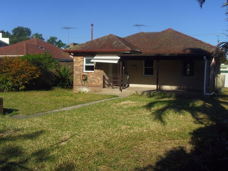 924 Forest Road, Peakhurst NSW 2210