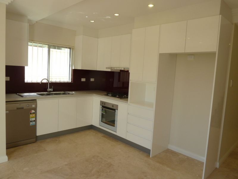 10 Cook Street, Mortdale NSW 2223