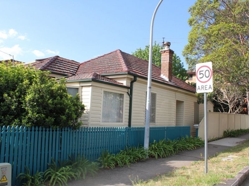 2 Boundary Road, Mortdale NSW 2223