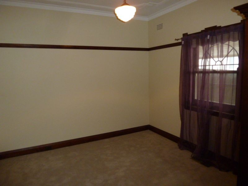 6 Salisbury Street, Penshurst NSW 2222