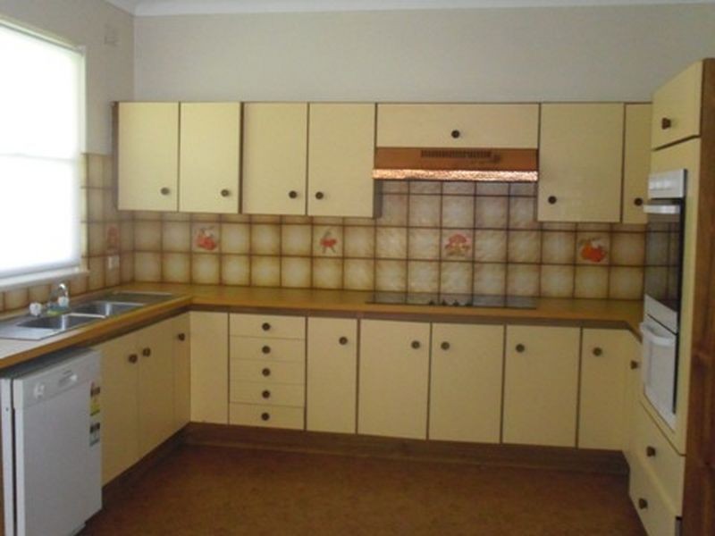 19 Macquarie Place, Mortdale NSW 2223