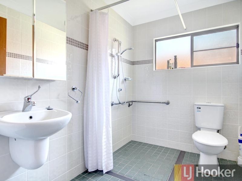 36 Rona Street, Peakhurst NSW 2210