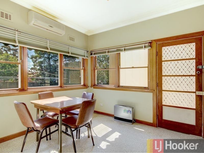 36 Rona Street, Peakhurst NSW 2210