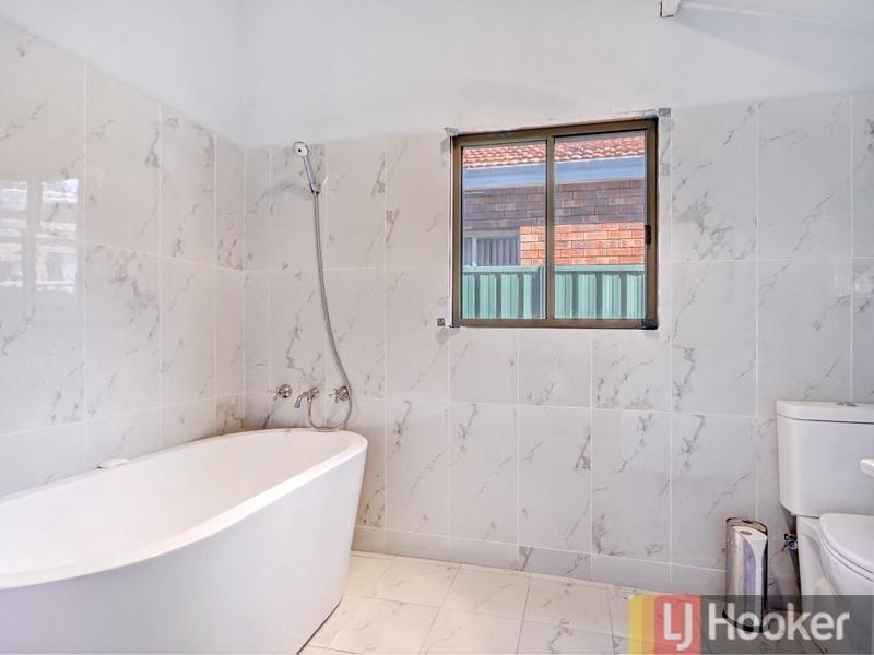 78 Amy Road, Peakhurst NSW 2210