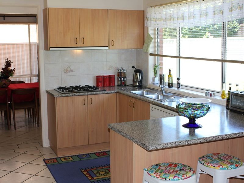 13 Goodenia Court, Voyager Point NSW 2172