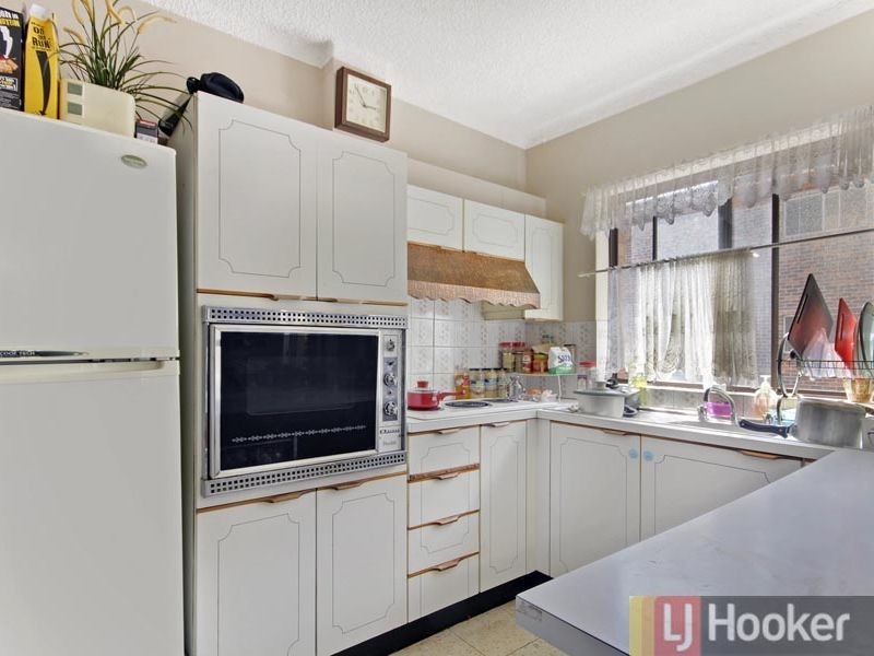 2/5-7 Oxford Street, Mortdale NSW 2223