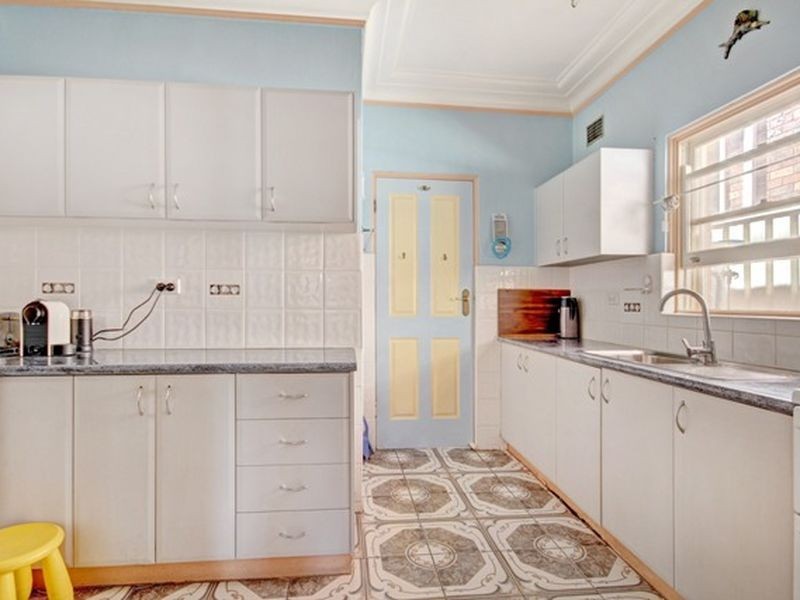 4 Boundary Road, Mortdale NSW 2223