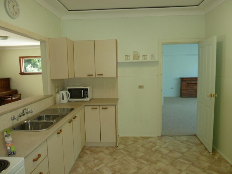 23 Orana Crescent, Peakhurst Heights NSW 2210