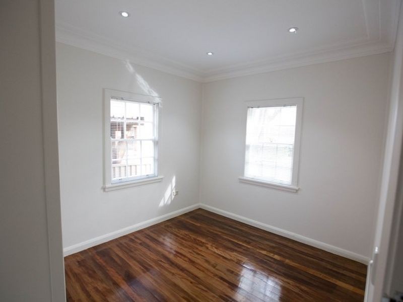 76 Ogilvy Street, Peakhurst NSW 2210