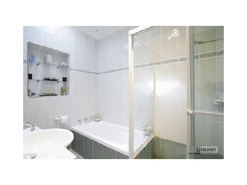 2 Hedley Street, Riverwood NSW 2210