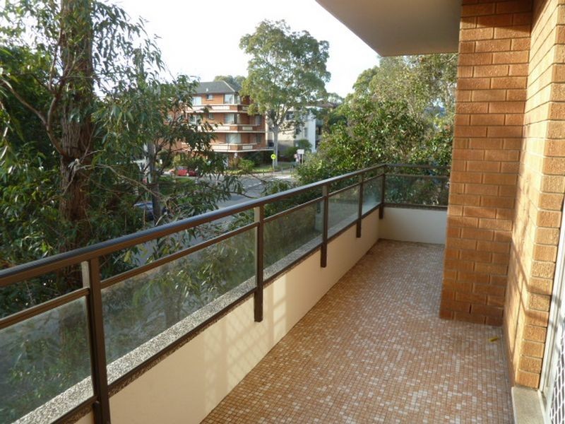 6/33-35 Macquarie Place, Mortdale NSW 2223