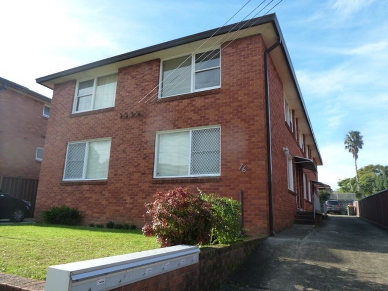 2/76 Morts Road, Mortdale NSW 2223