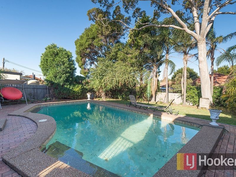 79 Ponyara Road, Beverly Hills NSW 2209