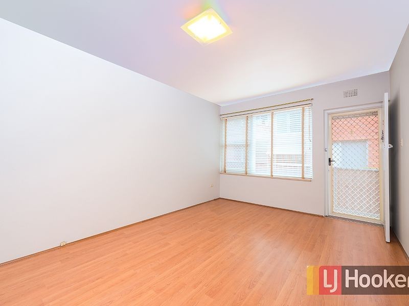 2/76 Morts Road, Mortdale NSW 2223