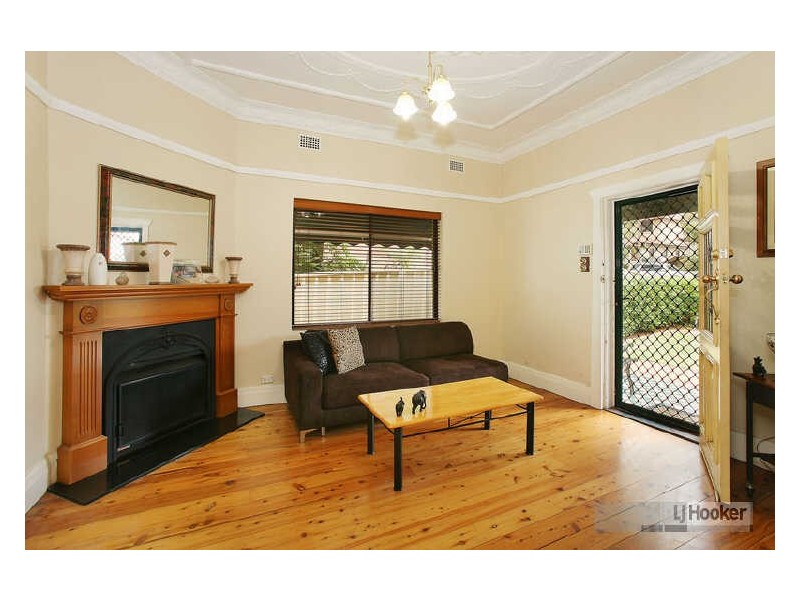 49 Crump Street, Mortdale NSW 2223