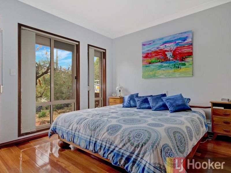 9 Singleton Avenue, East Hills NSW 2213