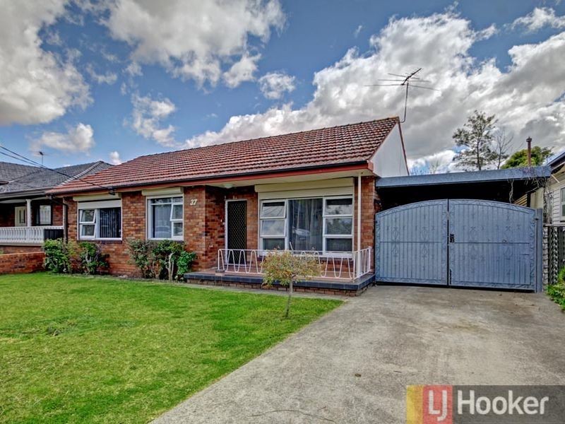 37 Hill Street, Birrong NSW 2143