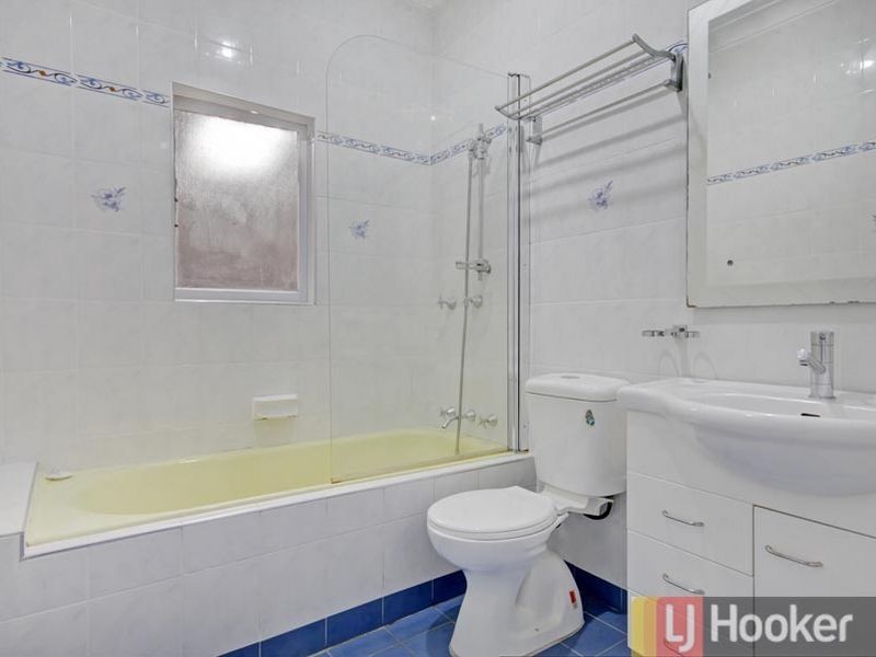 37 Hill Street, Birrong NSW 2143