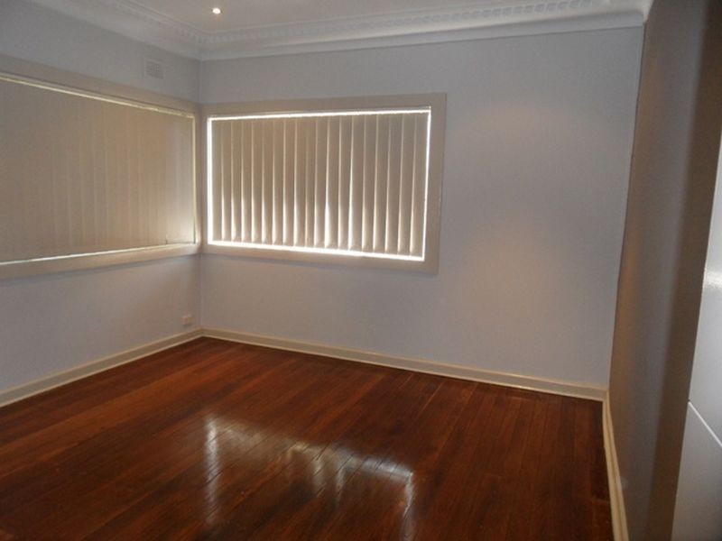 1 Urquhart Street, Riverwood NSW 2210