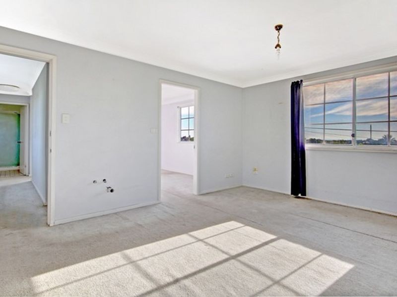 13 Kenyon Road, Bexley NSW 2207