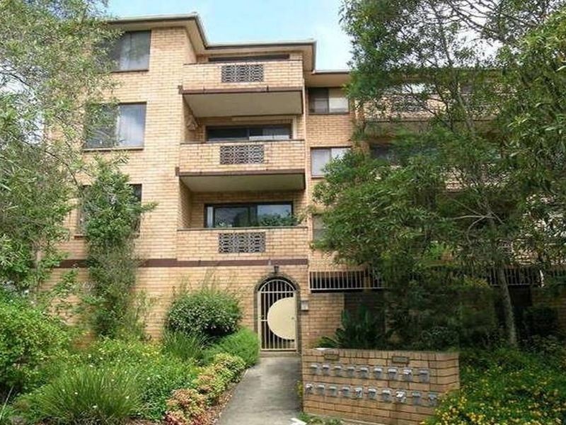 4/15-21 Oxford Street, Mortdale NSW 2223
