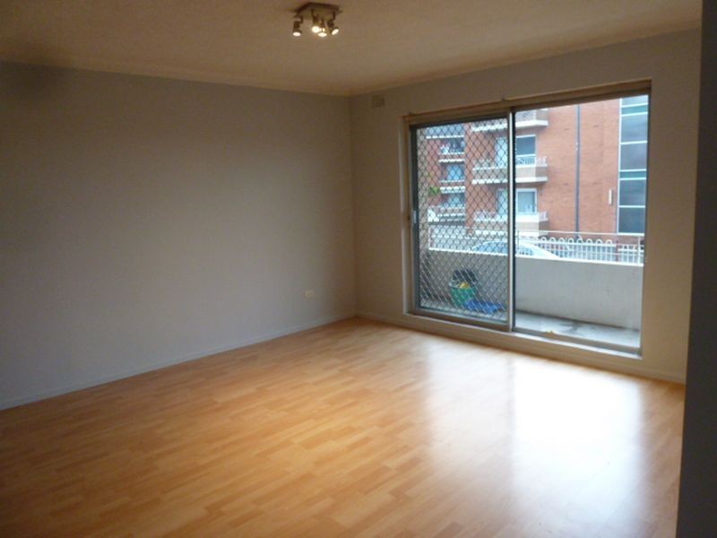 2/21 Romilly Street, Riverwood NSW 2210