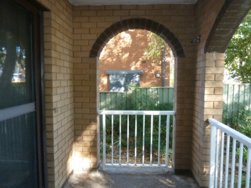 1/48 Myers Street, Roselands NSW 2196