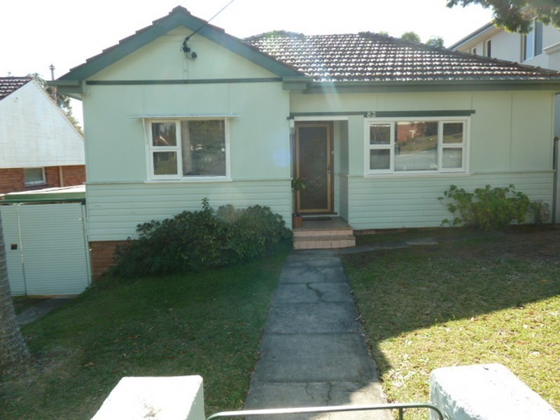 82 Balmoral Road, Mortdale NSW 2223