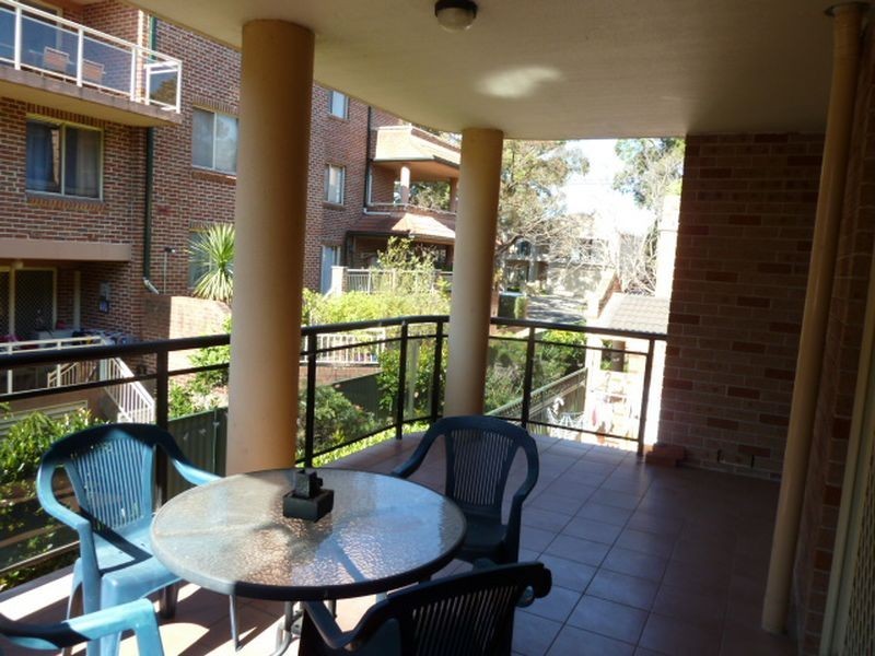 8/6-8 Cairns Street, Riverwood NSW 2210