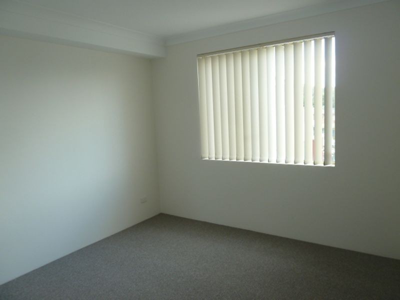 18/2-8 Short Road, Riverwood NSW 2210