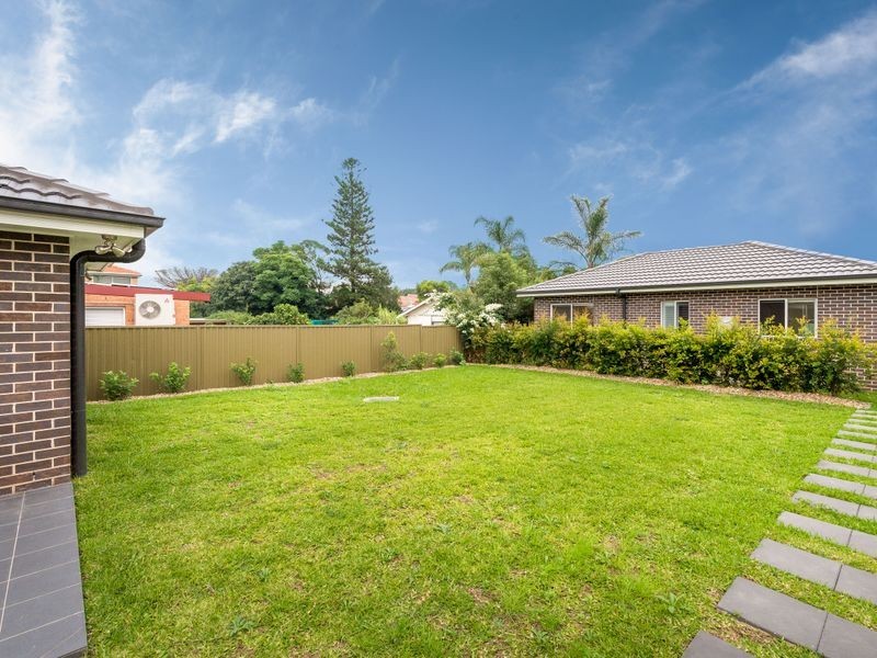 12 William Road, Riverwood NSW 2210