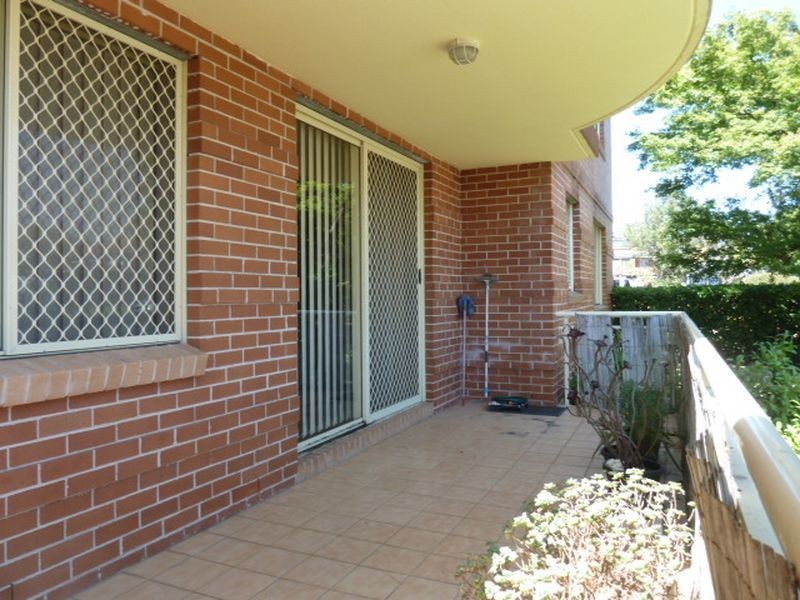 14/2-8 Short Road, Riverwood NSW 2210