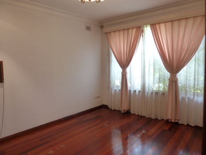 70 Parry Avenue, Narwee NSW 2209