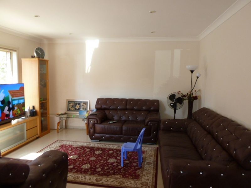 52A Clarendon Road, Peakhurst NSW 2210