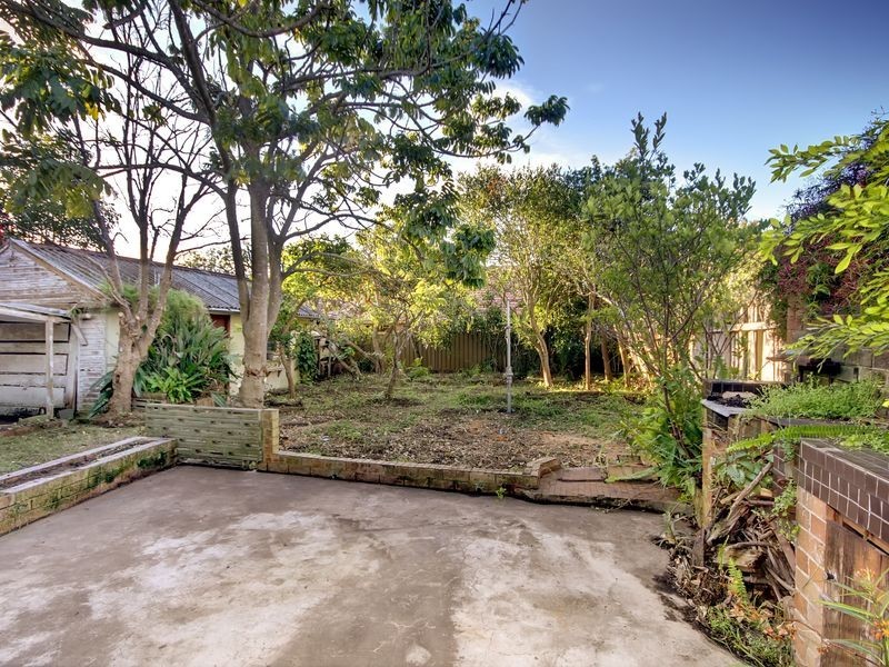 10 Acacia Street, Oatley NSW 2223