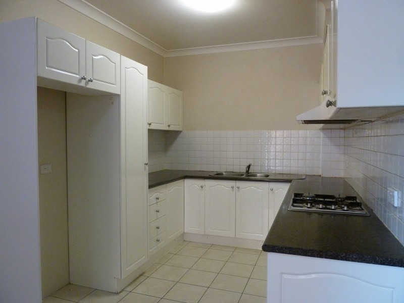 15/2-8 Short Road, Riverwood NSW 2210