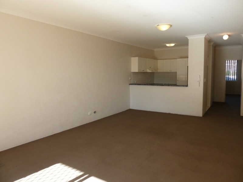 1/2-8 Short Road, Riverwood NSW 2210