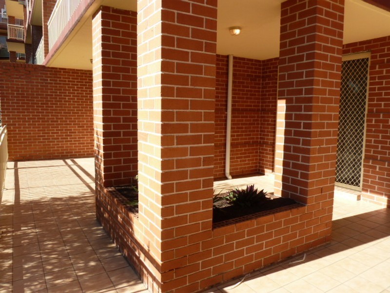 1/2-8 Short Road, Riverwood NSW 2210