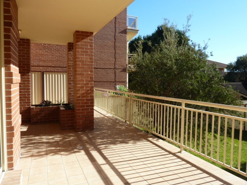 1/2-8 Short Road, Riverwood NSW 2210