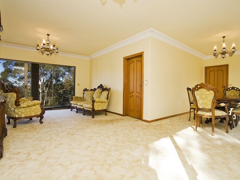 20 Oak Street, Lugarno NSW 2210