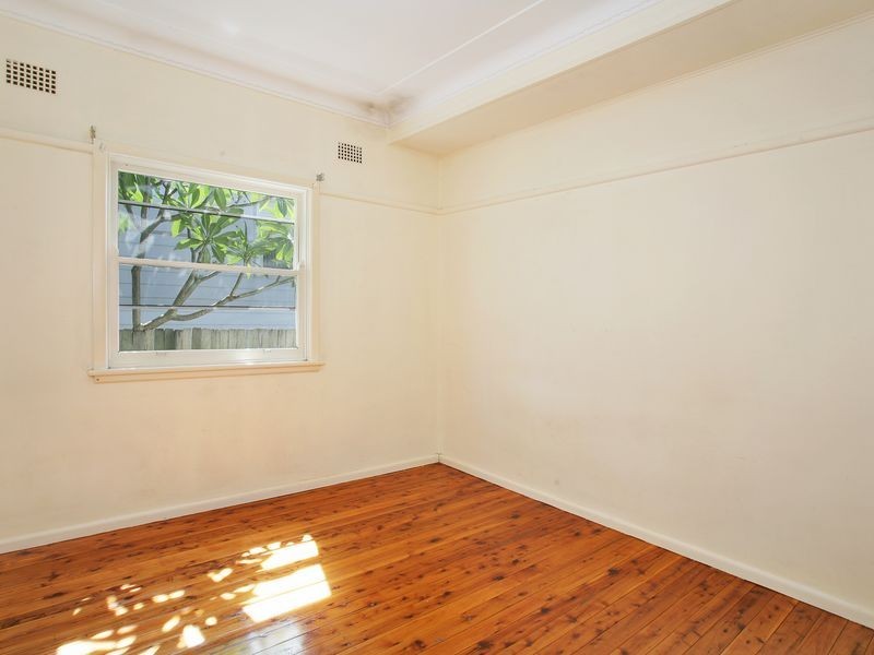 28 Prospect Road, Peakhurst NSW 2210