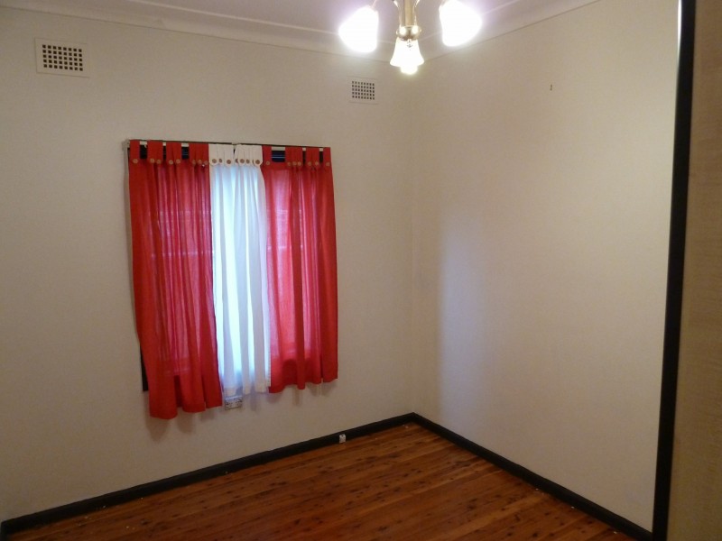 20A Penshurst Road, Roselands NSW 2196